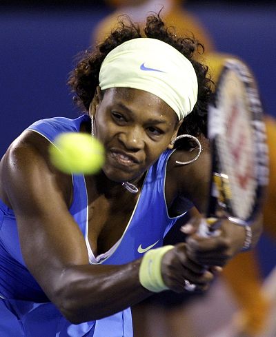  小威廉姆斯复出首秀，澳网赛场再现黑珍珠风采