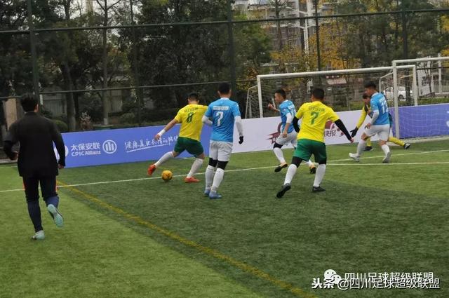  五人制足球风靡都市，民间赛事蓬勃兴起  