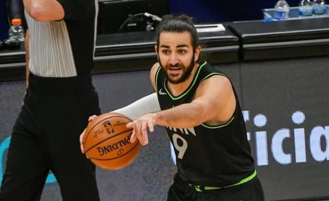  防守反击成关键，弱旅爆冷胜豪强