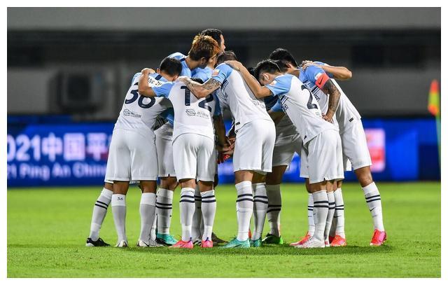  中超联赛迎来关键战，争冠保级白热化