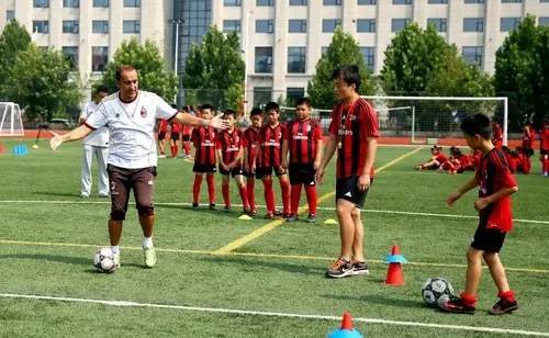  青训体系成果初现，本土新秀闪耀赛场