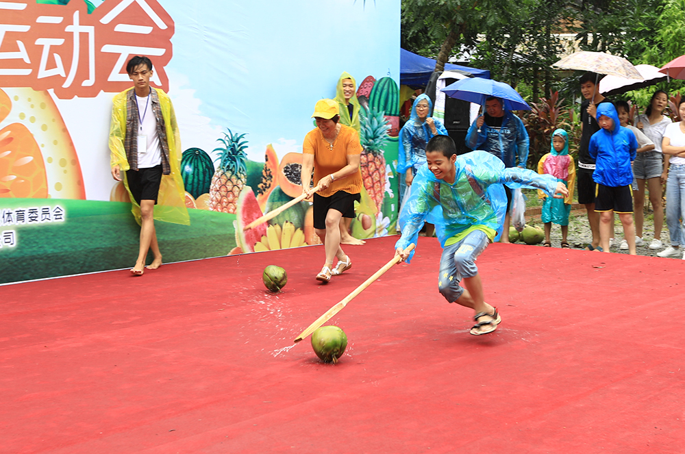  网球摄影大赛征集作品，捕捉赛场上的每一个动人瞬间  