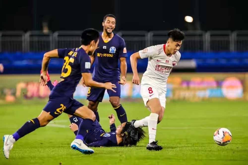  老将焕发第二春，经验助力球队稳居前列  