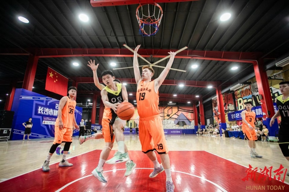  欧洲五大联赛收官战精彩纷呈多支劲旅完美谢幕